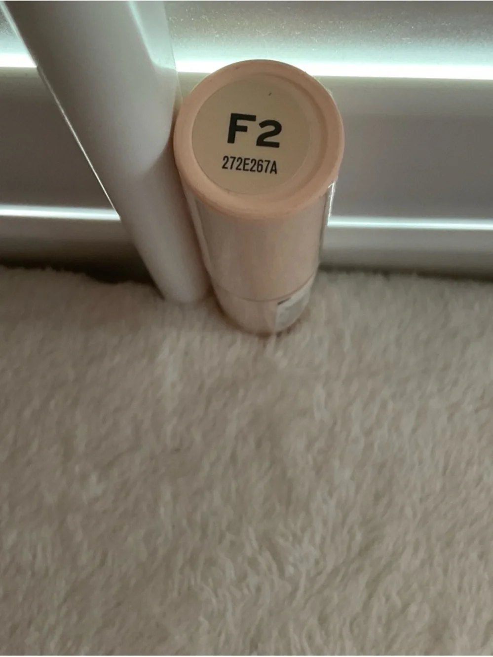 Revolution Fast Base Stick Foundation - Beige Peach